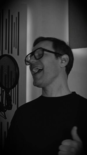 Orlin Pavlov Instagram - I love this song!

“Luck Be a Lady”
#franksinatra #singer #love #music 
Thanks to @anp.music.production