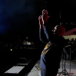 Oscar D'León Instagram - Que noche tan divina en #Bogotá, queríamos seguir bailando muchas canciones más 🔥🔥. Gracias por el amooor #Sabrosooo