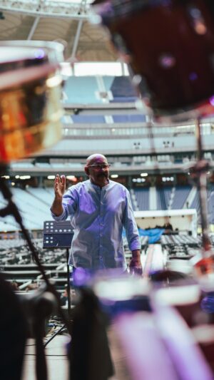 Oscar D'León Instagram - ¡Todo listo! Mañana es el gran día para el #RumbonDeCaracas 🔥.

Nos vemos en el Monumental para que disfrutemos juntos #Sabrosooo