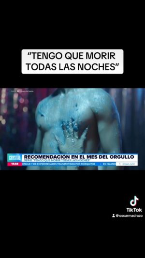 Óscar Madrazo Instagram - #TengoQueMorirTodasLasNoches 
es una crónica excepcional sobre la ciudad de México durante los años ochenta y la cultura gay en esa epoca
Verla me puso los sentimientos a flor de piel; Que nostalgia y enojo recordar esos tiempos y las cosas que aun no han cambiado. 
El Bar “El Nueve”se convirtió en la hoguera donde se cocinó la posmodernidad mexicana; Un sitio underground en el que comenzaron a circular las imágenes, las ideas y los sonidos de una globalización cultural. 
Este libro que hoy es serie fue dirigida por el gran director #ErnestoContreras y tambien por #AlejandroZuno 🎥 No se la pierdan por #PrimeVideo @PrimeVideoLatam #oscarmadrazo #showbizmadrazo @Imagen Noticias @Imagen Televisión