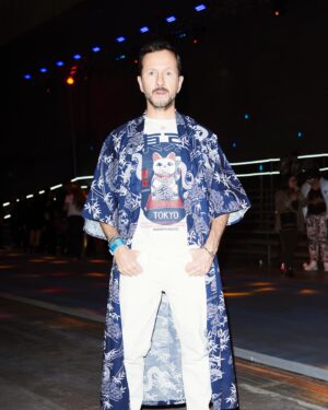 Óscar Madrazo Instagram - 💥 #FashionWeekMexico que semana!
Felicidades @fashionweekmx x un gran comeback y @coloursmexico por 20 años maravillosos @corycrespo @mondra69 👏🏼🙌🏼 #oscarmadrazo #quemadrazo #fashionweek #fashion #style #looks #alejandrospeitzer #aislinnderbez #karimepindter Foto #1 @fotografomx Fotos @regionmt