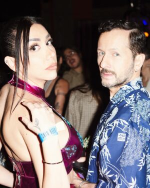 Óscar Madrazo Instagram - 💥 #FashionWeekMexico que semana!
Felicidades @fashionweekmx x un gran comeback y @coloursmexico por 20 años maravillosos @corycrespo @mondra69 👏🏼🙌🏼 #oscarmadrazo #quemadrazo #fashionweek #fashion #style #looks #alejandrospeitzer #aislinnderbez #karimepindter Foto #1 @fotografomx Fotos @regionmt