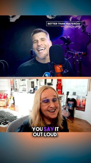 Osher Günsberg Instagram - @melissa_etheridge is a sunbeam of joy and wisdom, and is my guest this week. 
(Yes, THE Melissa Etheridge!)

She’s touring once again, kicking off in Perth in May, then heading east stopping all stations, Adelaide, Melbourne, The Gold Coast and Sydney which is already sold out - she’s bringing some family with her as you’re about to hear she is very very excited. About it.

If this is your first time hearing about this remarkable woman, let me bring you up to speed. Melissa Etheridge is a Grammy Winning, Oscar Winning, Singer Songwriter superstar. For over 30 years her distinctive voice has told stories of love, passion and heartache.

She’s publicly lived through challenges that most people experience in private - her public journey of coming out, a cancer diagnosis, hairloss from the chemo, and recently the absolutely tragic loss of her son Beckett who passed away from an opioid overdose at just 21.

Yeah, heads up - we talk about that, and as you can see I end up crying in this chat.

Melissa has used her grief to explore ways of treating addiction by supporting world-first research into the use of plant medicines previously associated with sacred ceremony and how they might be able to save lives so affected by addiction.

Listen where you listen, or click the link in the linky part here.
This is one for the ages.