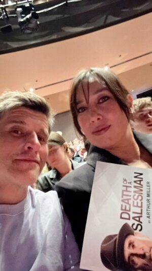 Osher Günsberg Instagram - Saw Death of a Salesman last night. 
Absolutely astonishing. 
Get to Sydney, go and see it.
@therealanthonylapaglia gave a devastating performance. I don’t think Audrey had any circulation left in her right hand I was squeezing it so hard. @salesmanaustralia 
@joshy_helman was absolutely incredible as Biff..