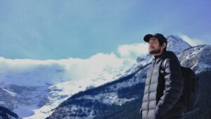 Osric Chau Instagram - Nature ain’t so bad when you get all the elements together.
Don’t forget to listen to Smokey 🔥