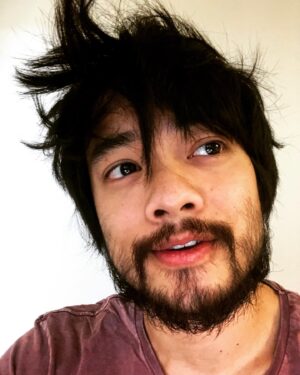 Osric Chau Instagram - Last photo with the beard.
Would I have beard tan lunes if I had been outside more?