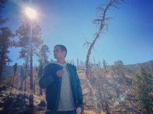 Osric Chau Instagram - Making movies on a mountain.
📷: @graciegillam