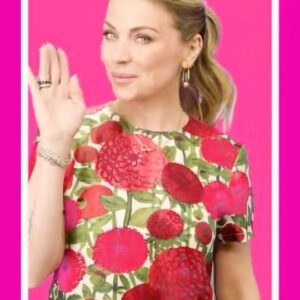 Osvaldo Benavides Instagram - ¡Prepárense para una súper visita al #Pinkyroom! ✨ @osvaldobenavides y @ludwika_paleta llegan para compartir risas, secretos y mucha diversión. ¡No te lo pierdas! 💕 
YouTube: #PinkyPromise 💖 Jueves 9:00 P.M. 🦄💖 #PinkyLovers #SenseiMedia #KarlaDiaz