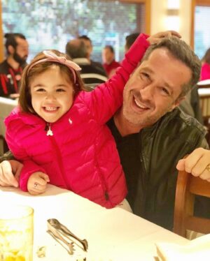 Otávio Martins Instagram - Ela é a maluquinha do tio Tato. A minha jóia da coroa. Feliz aniversário, Lelê! ❤️ Tio Tato te ama 🥰 #birthday #Helena