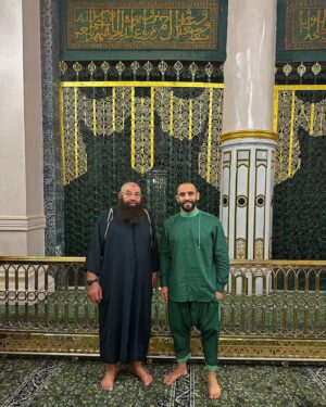 Ottman Azaitar Instagram - Truly blessed and thankful to have the opportunity to visit the mosque and the grave of our beloved Prophet Muhammad “peace be upon him” . ❤️

هنا من جوار قبر رسول الله صلى الله عليه وسلم وصاحبيه ابي بكر وعمر رضي الله عنهما ومن الروضة الشريفة بالمسجد النبوي بطبية الطبية المدينة المنورة اسال  الرحمان ان يتقبل منا الصيام والقيام وان يعتقنا واياكم من النيران