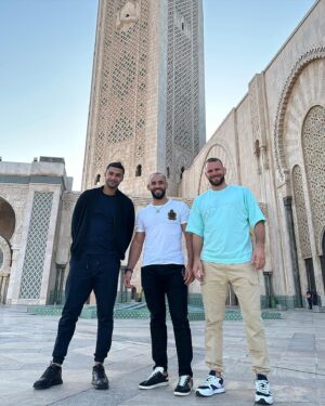 Ottman Azaitar Instagram - Recharging the batteries, after a week of intense training by enjoying the simple pleasure of a restful day 😎