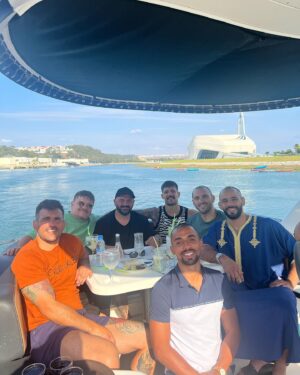 Ottman Azaitar Instagram - Recharging the batteries, after a week of intense training by enjoying the simple pleasure of a restful day 😎
