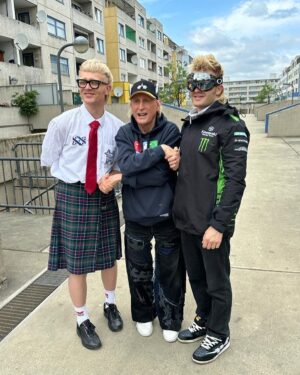 Otto Waalkes Instagram - Zenk ju guys!