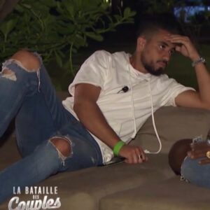 Oussama El Mestari Instagram - Quand tu te rend compte que la cérémonie de la bataille des couples c’est ce soir à 18h45 🤦🏽‍♂️