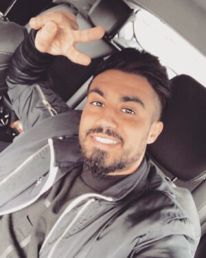 Oussama El Mestari Instagram - Excellent week-end à tous mes amis❤️