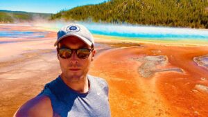 Owain Yeoman Instagram - LIFE IN TECHNICOLOR! #grandprismaticspring #yellowstone #yellowstonenationalpark #travel #nature #travelfamily #color #spring #climatechange #beauty #wyoming #naturalbeauty #naturalwonders #lava #hotsprings #nationalpark #socialdistance #selfietime