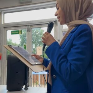 Owen Jones Instagram - Incredible honour to meet @leannemohamad in Ilford North - who is standing to be the independent candidate for her community. 

To say I was impressed is an understatement. She’s a British-Palestinian, Ilford born and bred, and seeing the response from locals was quite something - including people who previously voted Tory, let alone Labour, or who had never voted before.

Video out next week - but one to follow to say the least ❤️