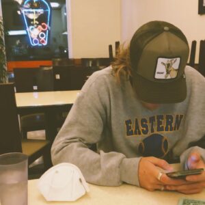 Owen Patrick Joyner Instagram - The reason I’m always on my phone. You guys are so cool and talented. How’s everyone been, I actually wanna know so lmk :)