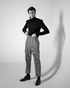 Actor Owen Teague HD Instagram Photos and Wallpapers December 2022