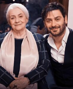 Actor Ozan Akbaba HD Instagram Photos and Wallpapers April 2021