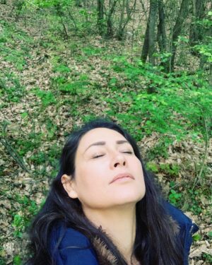 Özgül Kavruk Instagram - İnhale all the beauty of mother nature and exhale what u can give back to her 🥰