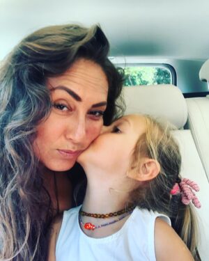 Özgül Kavruk Instagram - Dünya kız çocukları günün kutlu olsun 💕