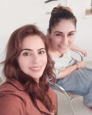 Özgül Sağdıç Instagram - Düne sığanlar💫