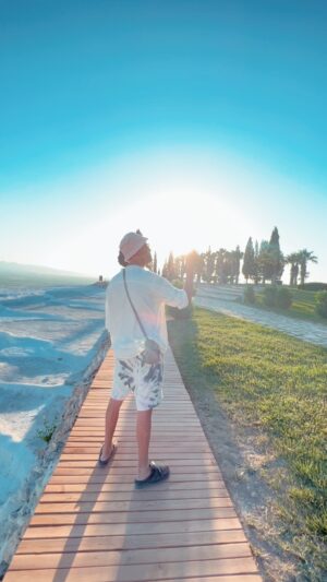 Özgün Çoban Instagram - Let's go to Pamukkale, she said. 
And I said YES...

#pamukkaletravertenleri 
#vanlife
#mustsee 
#mothernature 
#travel 
#couplegoals
