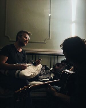 Özgür Çevik Instagram - 🎶