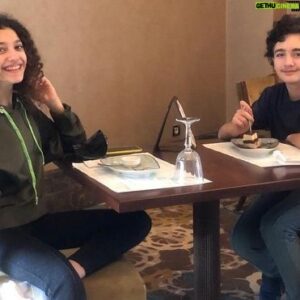 Özgür Ege Nalcı Instagram - #ankara ‘dan arkadaşım gelmiş, @selinagebes ve ailesi ile buluşup #eğlenceli bir gün geçirdik.
