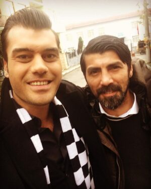 Özgürcan Çevik Instagram - Sürpriz set ziyareti.. @ceyhuneris_14  #şevkatyerimdar