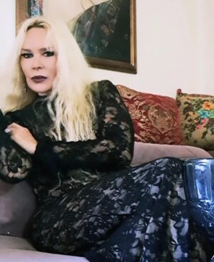 Özlem Savaş Instagram - Abrakadabra⭐️