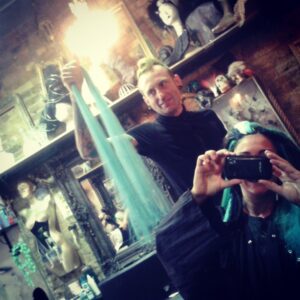 Özlem Tekin Instagram - benim "rasta" nın kökü london camden'dan gelir :))