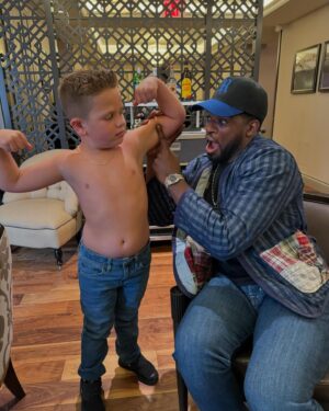 P.K. Subban Instagram - He’s coming for you @edmontonoilers 💪🏿😎…

#nhl #panthers #oilers #espn #abc #edmonton #florida