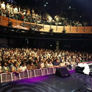 PJ Morton Instagram - Great start to the #CapeTowntoCairoTour in LONDON!! Thank y’all for always showing up and bringing the great energy! 🙌🏾🔥 

We’re playing live in PARIS tonight! SOLD OUT! 💪🏾

#CapeTowntoCairo #AfroOrleans #LiveShowKilla