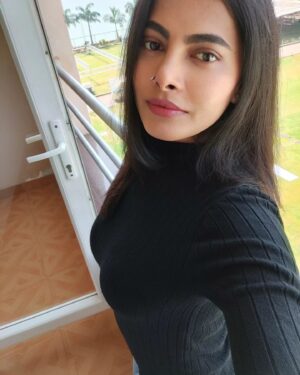 Paavana Gowda Instagram - My waiting frames 🎞️😁
.
.
.
#actresspaavana #paavana #actress 
#kannada #SouthIndianactress