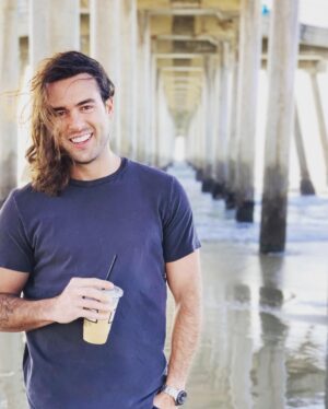 Pablo Lyle Instagram - Surf city 🏄🏻‍♂️
