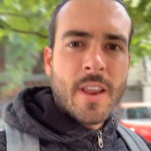 Pablo Lyle Instagram - Gracias a ti por hacer de @mirreyesvsgodinez en su día de estreno un éxito!!!
Gracias por compartir con nosotros las risas y el amor que le pusimos a este proyecto.
Gracias a mis carnales y compañeros de aventura por hacer este viaje tan cabrón!
@dracofilms 
@videocine 
@fjgonzalezcompean 
@ruthchd 
@chavacartas 
@dnieltovar 
@reginablandon 
@dibovioh 
@charritopadrote 
@robaguire 
@aledemarino 
@michihart 
@gstalina 
@robertopalazuelosbadeaux 
@casillas24fps