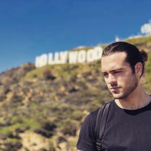 Pablo Lyle Instagram - ⚡️ If you believe it will work out, you’ll see opportunities. If you believe it won’t, you will see obstacles. ⚡️