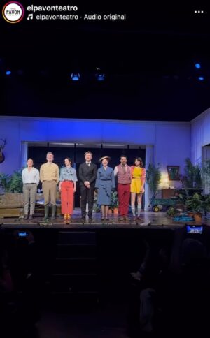 Pablo Rivero Instagram - Ya estamos oficialmente de vuelta a Madrid 🎉 después de pasar por @teatroespanol_madrid podéis ver #laimportanciadellamarseernesto dirigida por @selvasdavid en @elpavonteatro de martes a domingo (con doblete el sábado) con @silviamarso @ferranvilajosana @juliaamolins @pavvla_ @alberttriola @gemmabrio y un servidor 😊 Estamos hasta el 30 de junio!!