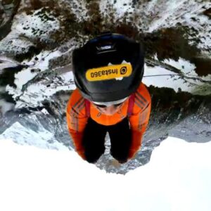 Pablo Signoret Instagram - Double gainer out of the slick track !! 🤘🏼🔥

@insta360 
@squirrel.ws 

#insta360onex3 #insta360 #basejump #backflip #lauterbrunnen #switzerland #outdoor #gainer #skydive #flyyourbody #slick