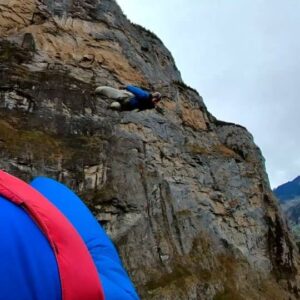 Pablo Signoret Instagram - Thank you for the jump @cmokdawid ! 

@insta360 

#insta360onex3 #basejump #lauterbrunnen #outdoor #flying #adventure