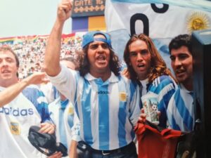 Pachu Peña Instagram - Gracias @afaseleccion 🇦🇷 . Siempre estamos con ustedes. No estamos allá pero si nuestros corazones. @pablo_grana @miguelrodriguez60 . Disfrútalo @diegodiaz ❤️🇦🇷