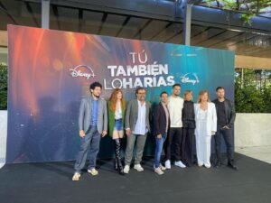 Paco Tous Instagram - TTLH “Tú también lo harías “
Próximo estreno en @disneyplus  #tútambiéloharías 26 de Abril.