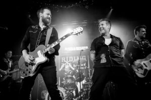 Paddy Considine Instagram - Thank you to all who came to ‘A Concert For Craig’ at the @hareandhoundsbrum on Saturday night. We managed to make £1500 for @mytonhospices Warwick, who cared for our dear friend Craig. Big love to Craig’s sons @papa.spiv @wilf.spiv and @josephhooligan and to the crowd for making it such a great night. Photo’s: @deniseespositoart