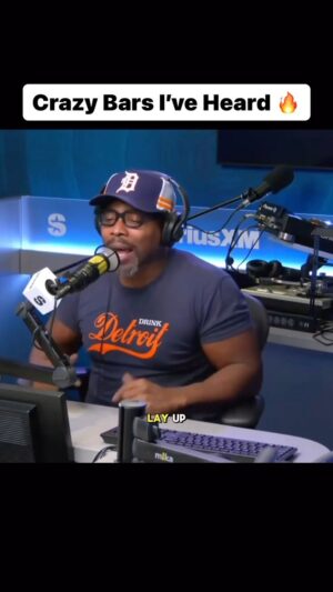 Page Kennedy Instagram - Aye Page Kennedy @pagekennedy went on Shade 45 and started spittin 💯 Some of these Actors got bars 🔥🔥 What’s the best bar you heard?? 

#detroitrapper #actor #freestylerap #shade45 #crazybarsiveheard #rappersofinstagram