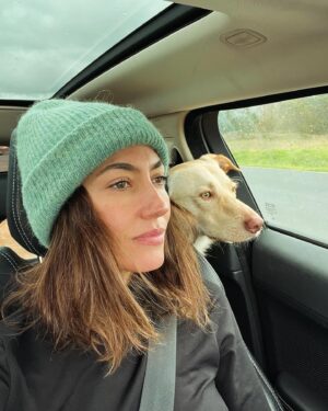 Paloma López Instagram - Hemos visto el sol 5 min y ha sido apasionante 🐾🏠🐆