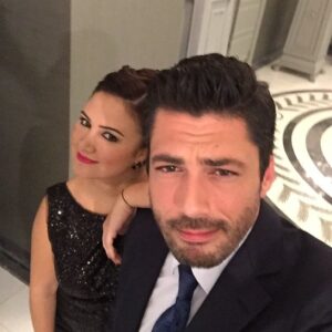 Pamir Pekin Instagram - Bu kadın biyerden tanıdık ama
