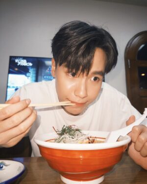 Panachai Sriariyarungruang Instagram - 🍜🍜