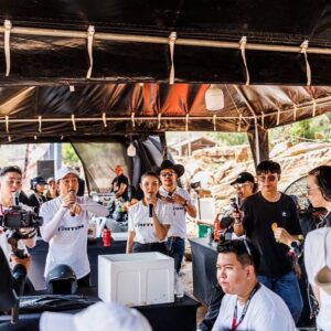 Panupan Jantanawong Instagram - งานนี้ได้เป็นพิธีกรภาคสนาม โคตรสนุก โคตรมันส์ 3 เส้นทางที่โหดมากกก !!! 

 “Dare To Disrupt ท้าคนกล้าพิชิตทุกเส้นทางโหด” ขับมันส์สุดเหวี่ยง

ผมรวบรวมบรรยากาศความมันส์นี้มาให้ทุกคนได้ดูกันแล้ว ให้ภาพมันเล่าเรื่องละกันครับ🔥

#ipanchannel #เจแปนภาณุพรรณ 
#DareToDisrupt 
#ท้าคนกล้าพิชิตทุกเส้นทางโหด
#AIINewTritonTheDisruptor
#MitsubishiMotorsThailand
#MitsubishiMotors